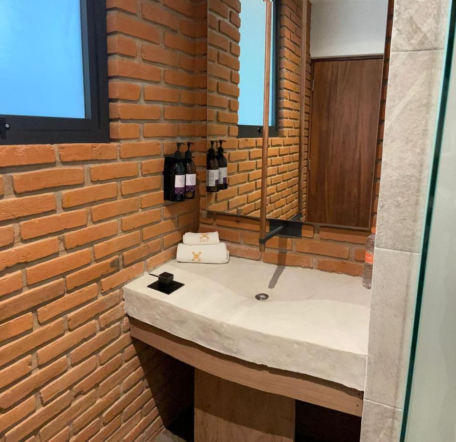 Hotel Oxu Solo Adultos 巴耶德布拉沃 外观 照片